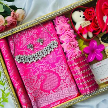 নেভি কাতান কম্ব